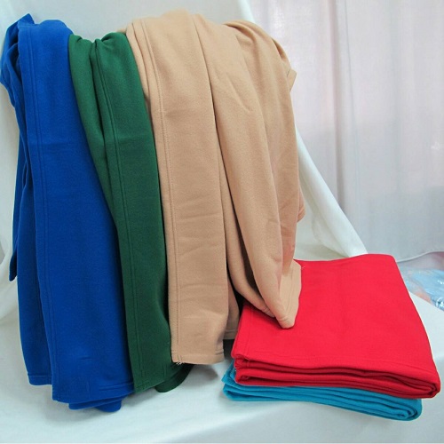 ขายผ้าห่ม ราคาส่งผ้าห่ม ผ้าห่มสำลี 5ฟุต ผ้าหลายสี สนใจโทร 02-7374802-3
