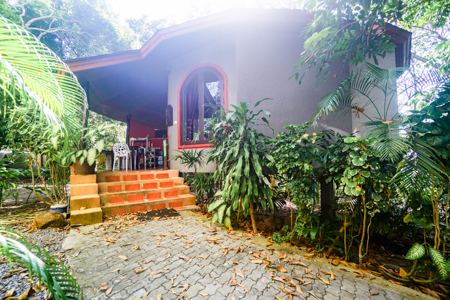 House For Rent in Chaweng Bophut Koh Samui 1 bedroom close to Chaweng beach 1 km fully furnished 