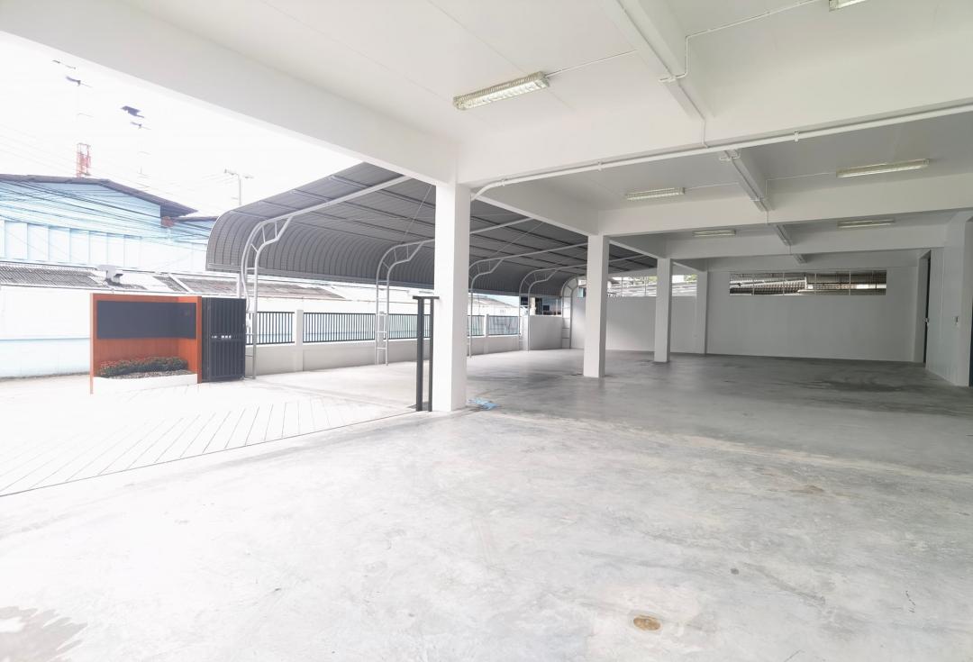 BR 1322 ให้เช่าอาคารสำนักงาน 3 ชั้นพร้อมโกดังเก็บของซอยสุขุทวิท 107 แบริ่ง