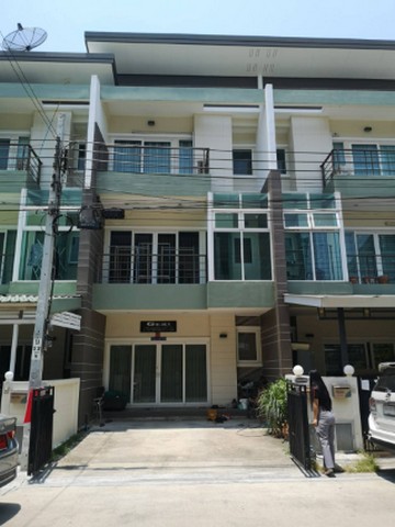 ขายถูกทาวน์โฮม 3 ชั้น วิวาเรี่ยม พระราม 2-พุทธบูชา 36 ขนาด 21 ตร.ว. 3 ห้องนอน 