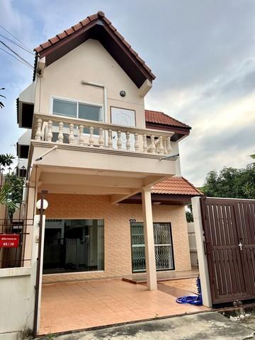ให้เช่าบ้านเดี่ยว 2 ชั้น 3 ห้องนอน สุขุุมวิท 60 ทับ 1 ใกล้ทางด่วน สุขุมวิท62 ใกล้ BTS บางจาก