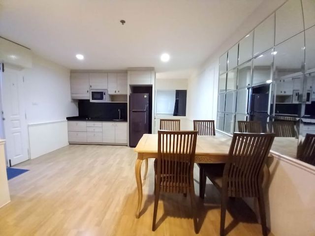 Waterford Sukhumvit 30 สงบ น่าอยู่ เป็นส่วนตัว ชั้น 42 BTS พร้อมพงษ์
