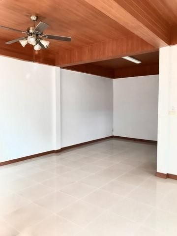 POR2216 ให้เช่า  สุขุมวิท 60/1 ใกล้ทางด่วน สุขุมวิท 62 ติด BTS บางจาก