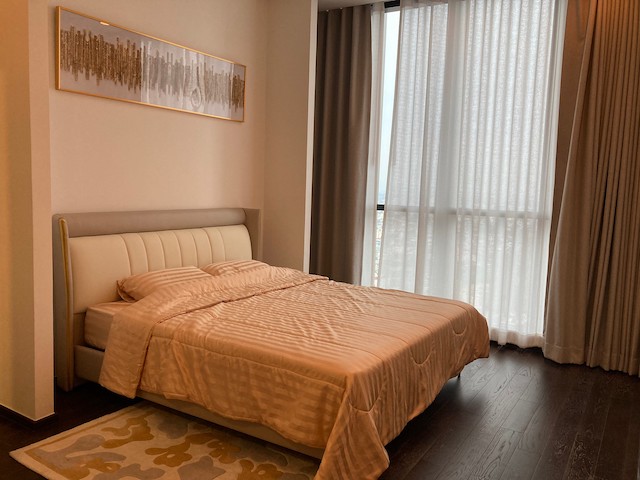 Whizdom Essence spacious nice peaceful 48th floor BTS Punnawithi