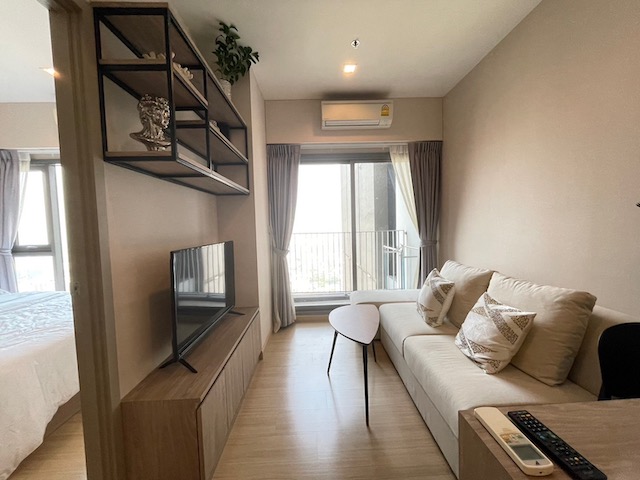 Whizdom Connect peaceful private 31st floor BTS Punnawithi
