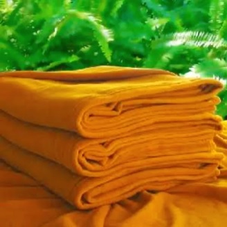 ของใช้ในงานบุญ ของถวายพระ ผ้าห่มพระ 5ฟุต สนใจโทร 02-7374802-3