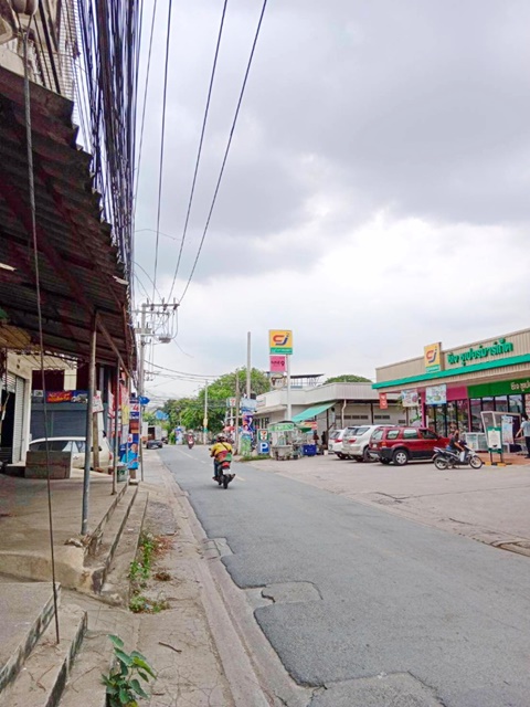 คลองลำเจียก เลิศหล้าเกษตร ให้เช่าอาคาร โชว์รูม 4ชั้น 7-Eleven  6คูหา นวมินทร์ 105-115 ประเสริฐมนูกิจ  ฟู้ดแลนด์