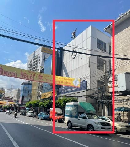 ให้เช่าอาคารพานิชย์ 4 ชั้น 3 คูหา 816 ตรม. ถนนเยาวราช เขตสัมพันธวงศ์ ใกล้ MRT วัดมังกร