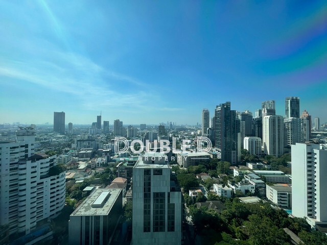 The Address Sukhumvit 28 2 bedrooms BTS Phomphong sale 15 mb Tel : 082-626-8246