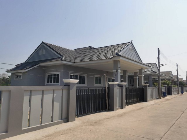 ขายด่วน บ้าน จุฑาสิริ​ ด​ลอร์ ขายบ้านเดี่ยวใน ต.​ท่าทอง​  อ.​เมือง​พิษณุโลก