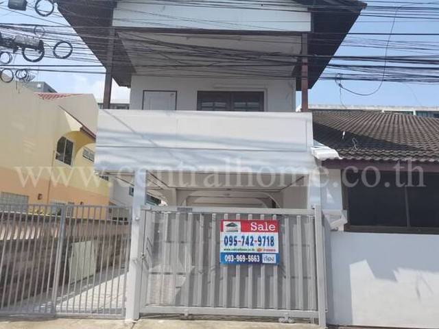 บ้านเดี่ยว นาคนิวาส ซอย 42 ลาดพร้าว ใกล้ สถานีรถไฟฟ้าใต้ดินลาดพร้าว