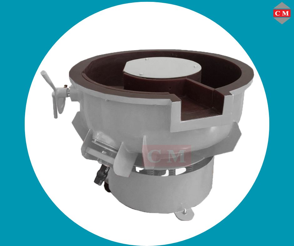 เครื่องขัดผิวโลหะแบบเขย่า แบบมีสะพานแยกชิ้นงาน / Vibratory Finishing Machine