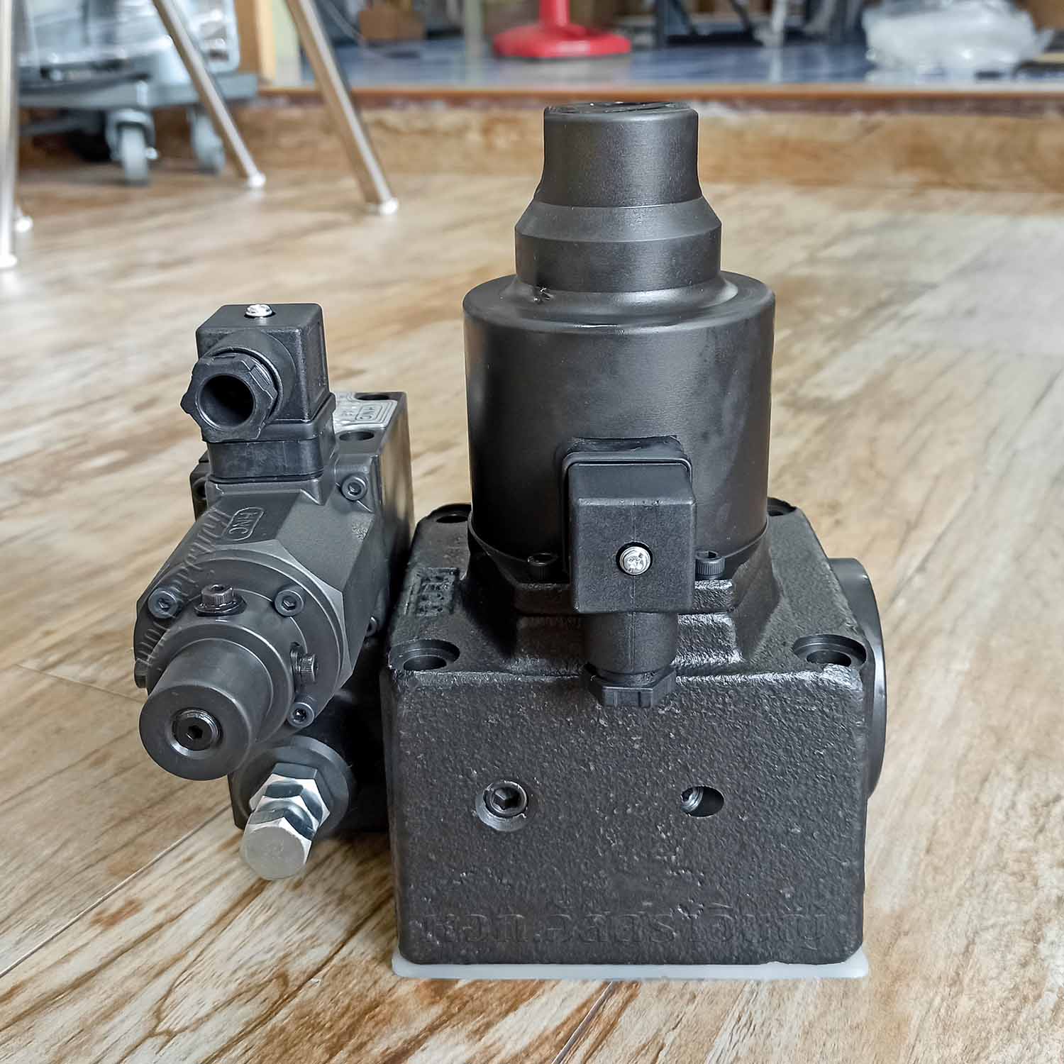 วาล์วควบคุมอัตราการไหลและรีลีฟ แบบไฟฟ้า (Proportional Electro-Hydaulic relief and Flow control valve)