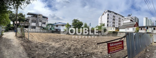 ที่ดิน 173 ตารางวา สาทร 13 แยก 8 ขาย 33,000,000 บาท Tel : 082-626-8246