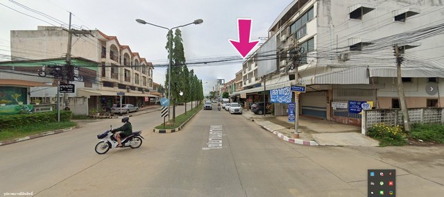 ขายอาคารพาณิชย์ 4 ชั้น มีชั้นดาดฟ้า ใจกลางเมืองจังหวัดพิษณุโลก ถนนไชยานุภาพ