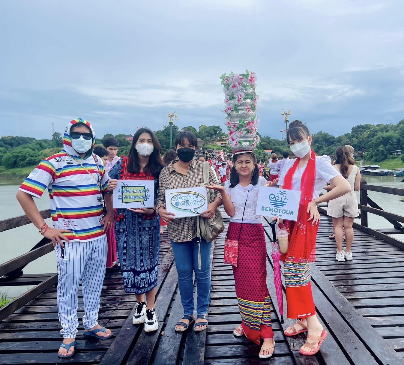 โปรแกรม กาญจนบุรี อีต่อง 2 วัน 1 คืน 